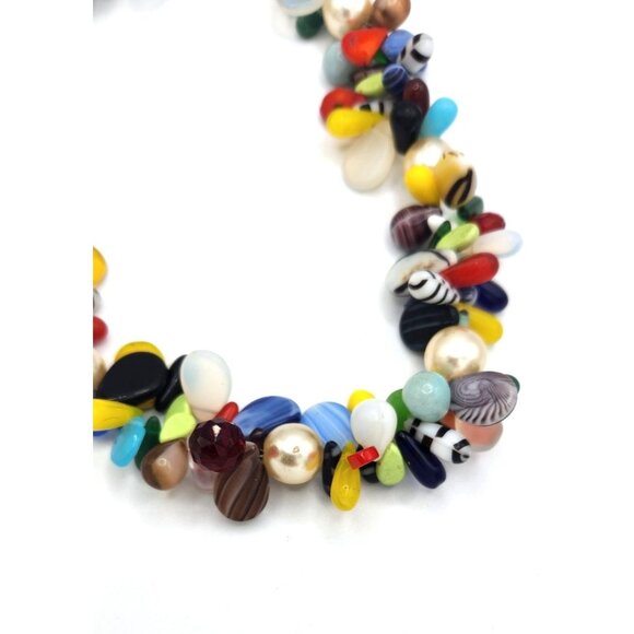 Multicolor Cluster Bead Necklace With Toggle Clasp - 16" - Picture 3 of 3